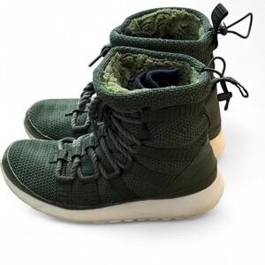 Nike Roshe One Hi Sherpa Winter Boots Olive Green Women's 7.5 Gorpcore
